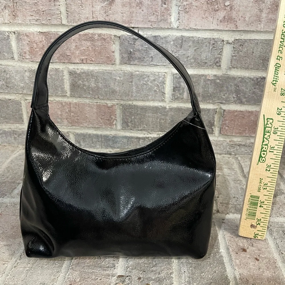 Old Navy Glossy Black Hobo Bag - Picture 2 of 7